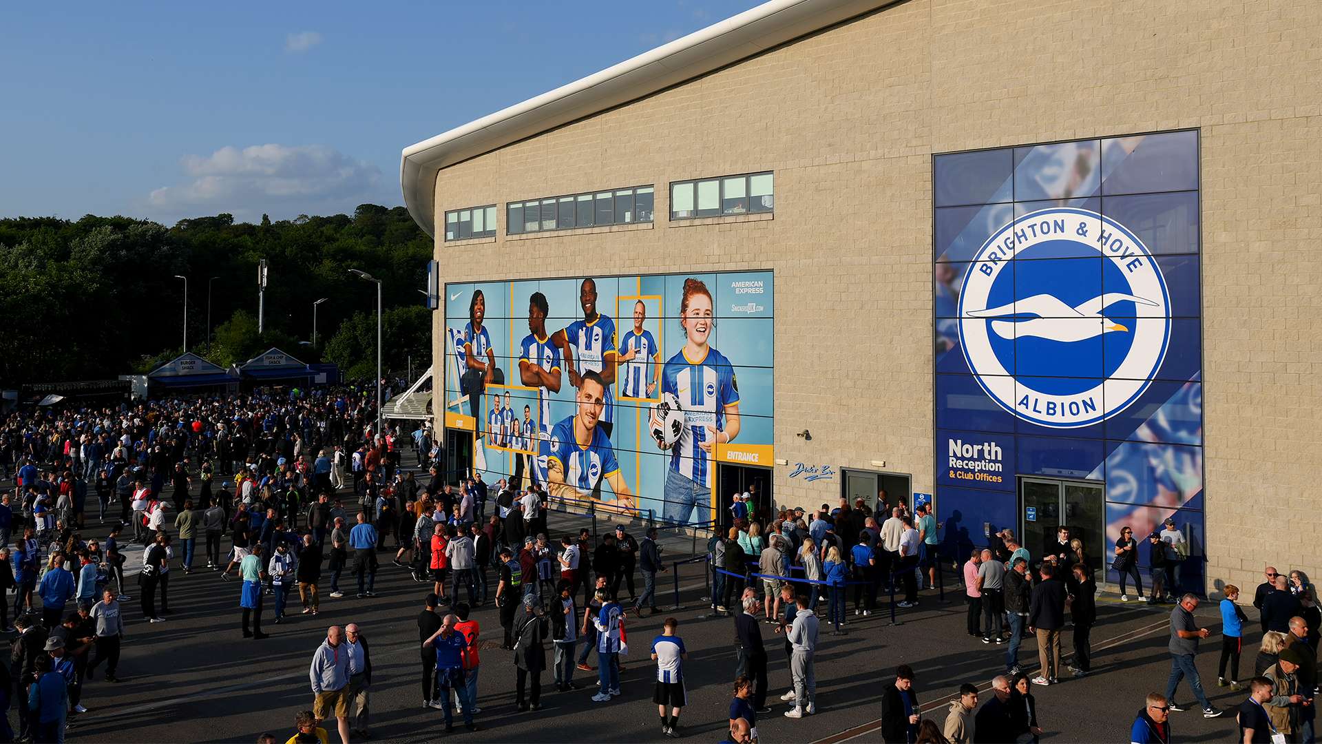 九游体育竞技平台：辽宁男篮小组4场全胜晋级8强，韩德君21分宝刀不老，赵继伟21+13全面发挥